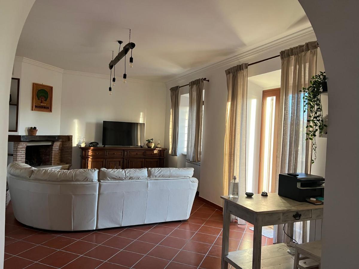B&B Fili Al Casale 1121 Rom Exteriör bild